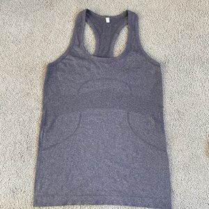 Small gray Lululemon tank top